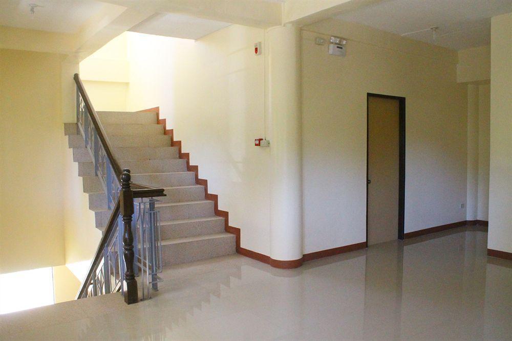Amerson Pension Place Пуэрто-Принцеса Экстерьер фото